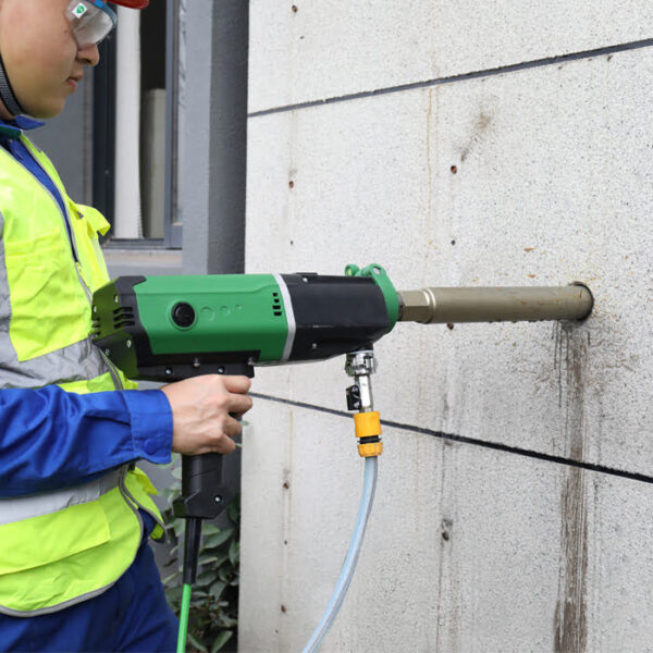 Bycon DMP-162P Ręczna wiertarka diamentowa 202 mm - 2200 W - do pracy na mokro/sucho - uchwyt typu P