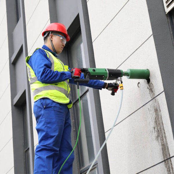 Bycon DMP-162D Ręczna wiertarka diamentowa 202 mm - 2200W - do pracy na mokro/sucho - uchwyt typu D